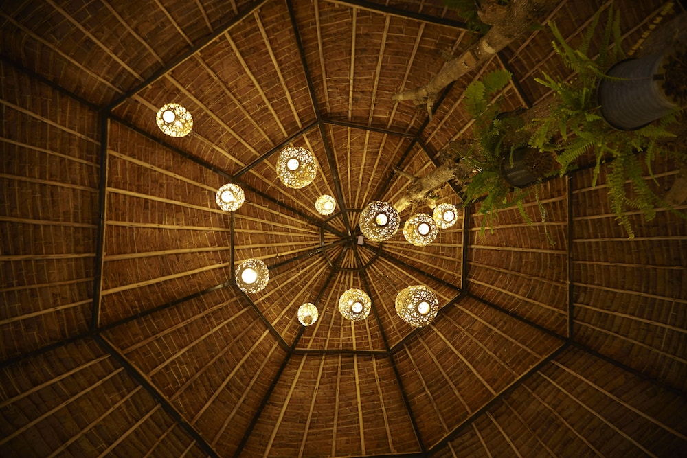 House Of Love At Pai 35/67