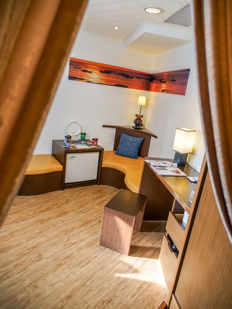 MF Hotel Penghu 57/70