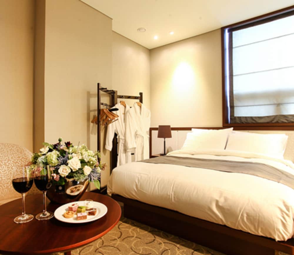 ROSANA BOUTIQUE HOTEL 22/62