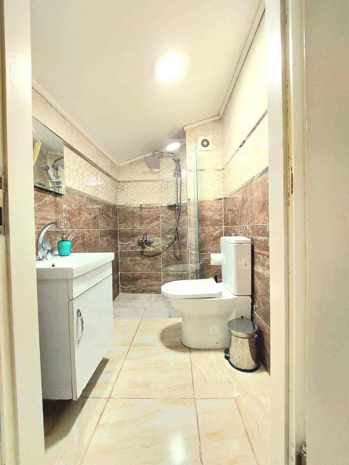 DELUXE, APARTMENT