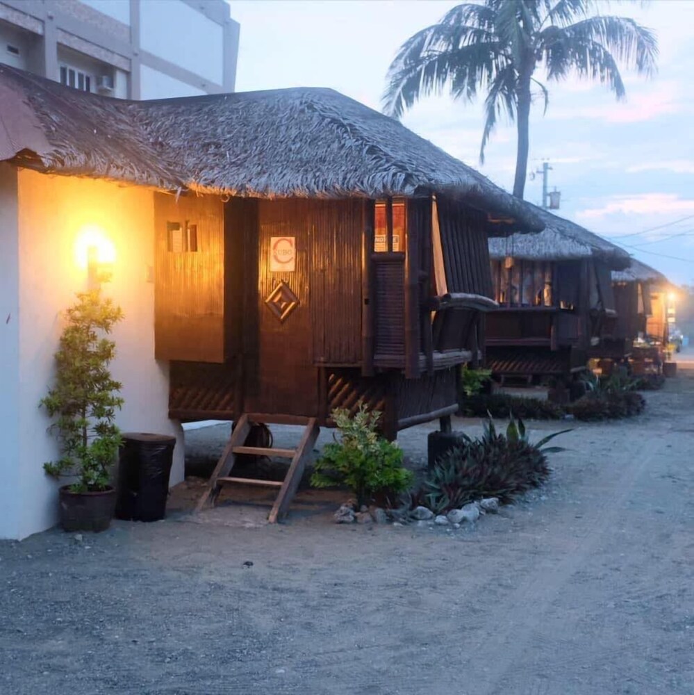 Nipa Hut Villa By Amco Extension 28/50
