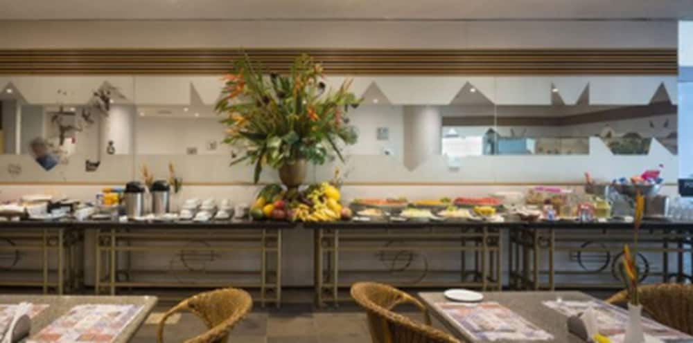 restaurant-cafeteria