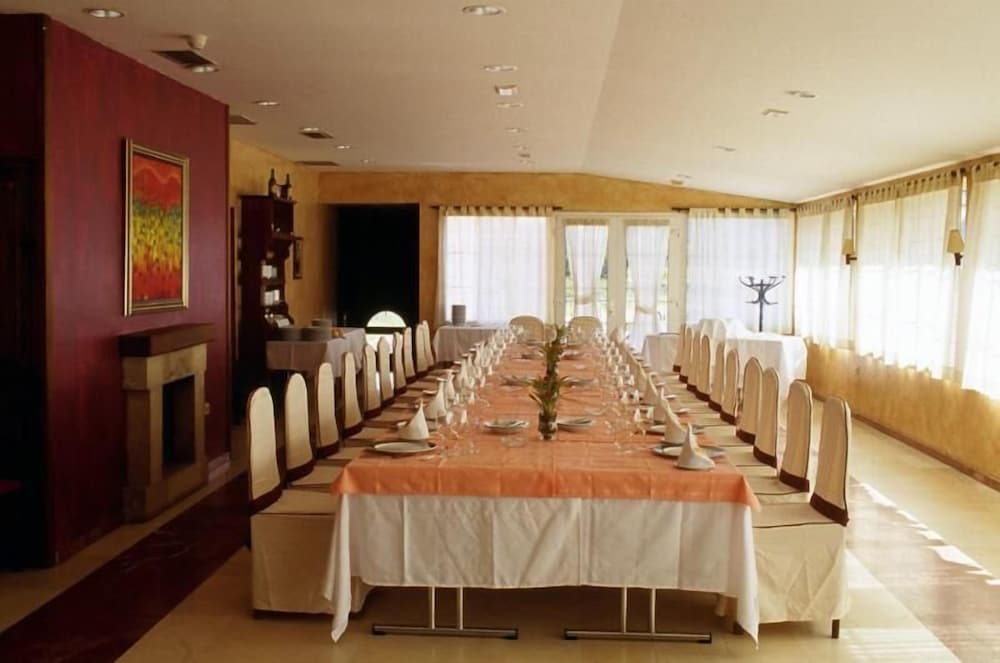 VILLA DE NAVA 24/34