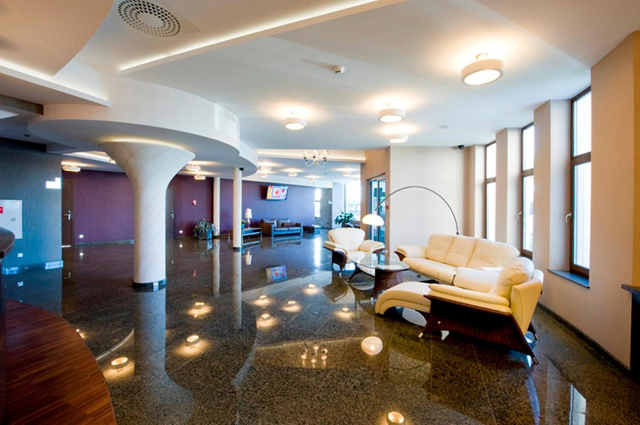 HOTEL SYMFONIA(EX. BEST WESTERN Symfonia Hotel) 23/50