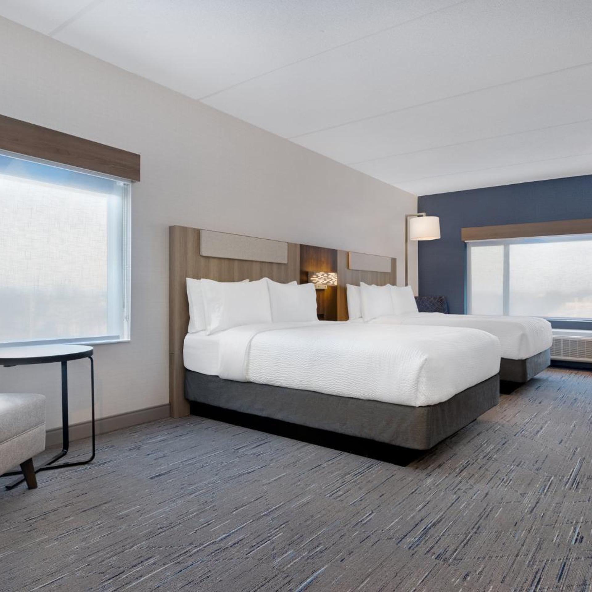 Standard, King Bed, 2 Queen Beds, Extra Floor Space