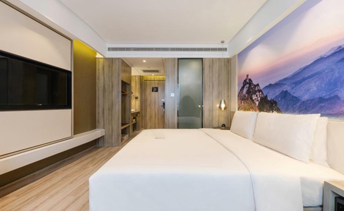 Jimu, King Bed
