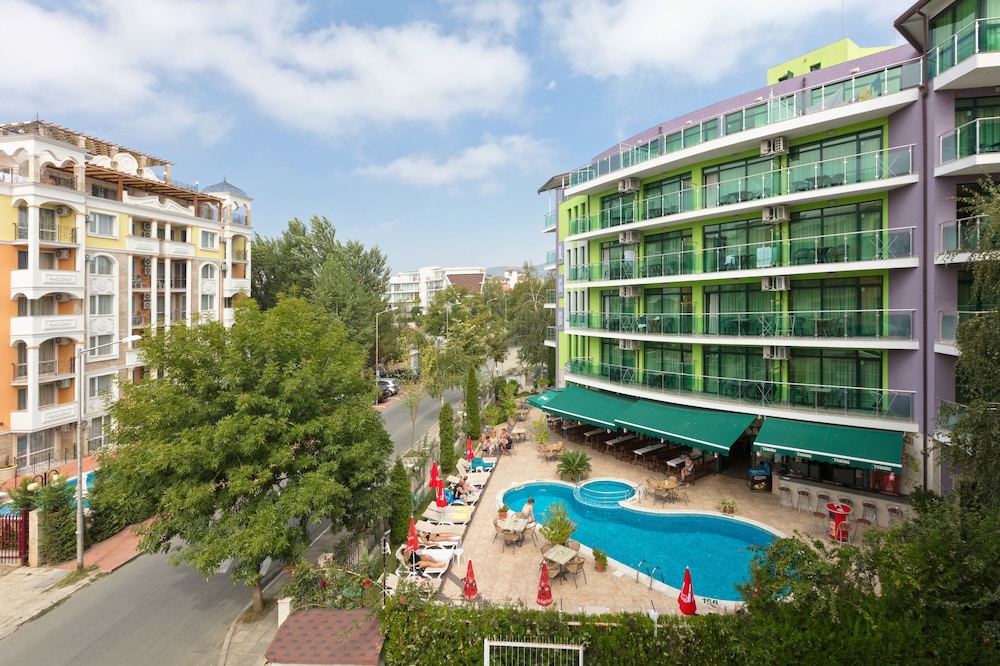 Hotel L&B Sunny Beach 5/50