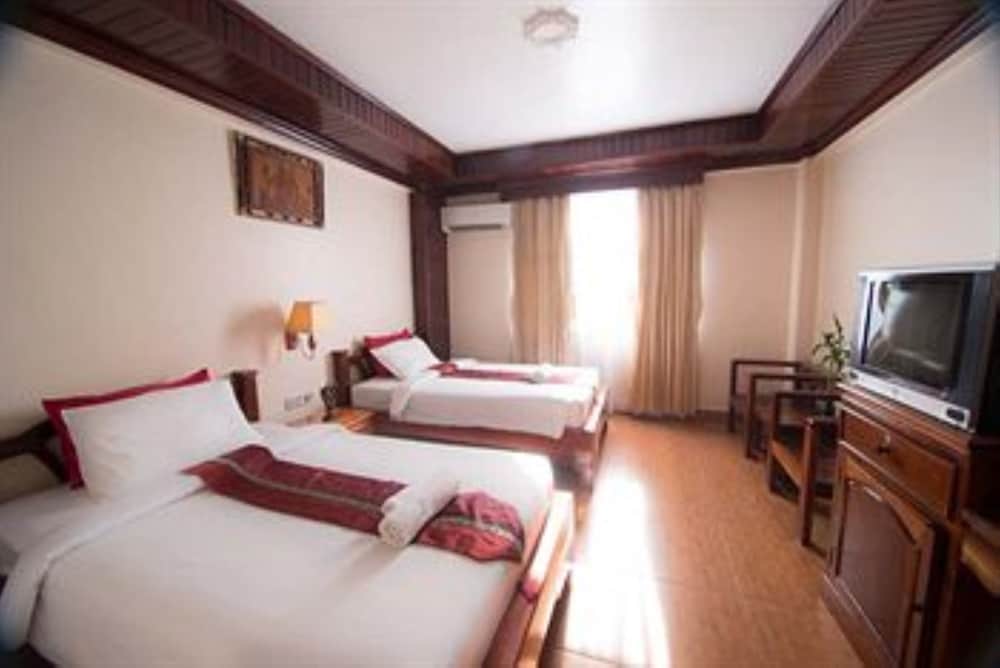 Angkor Pearl 19/54