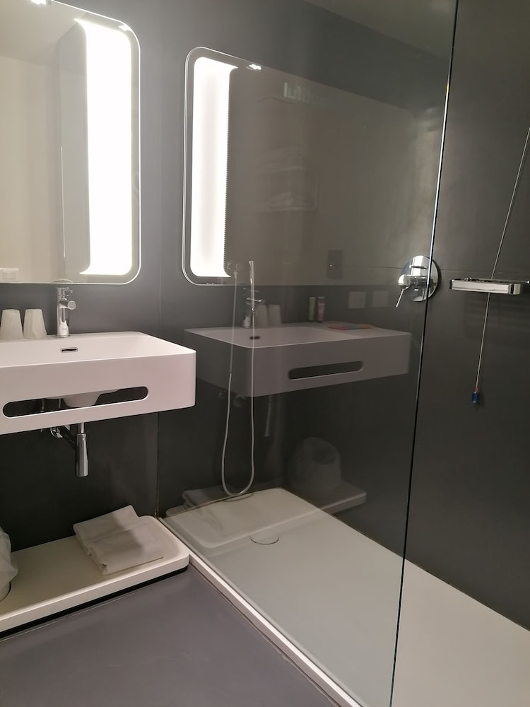 Hotel Ripa Roma 47/50