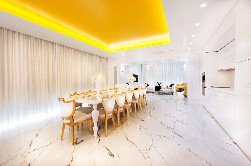 Radisson Blu Hotel Bucharest 55/75