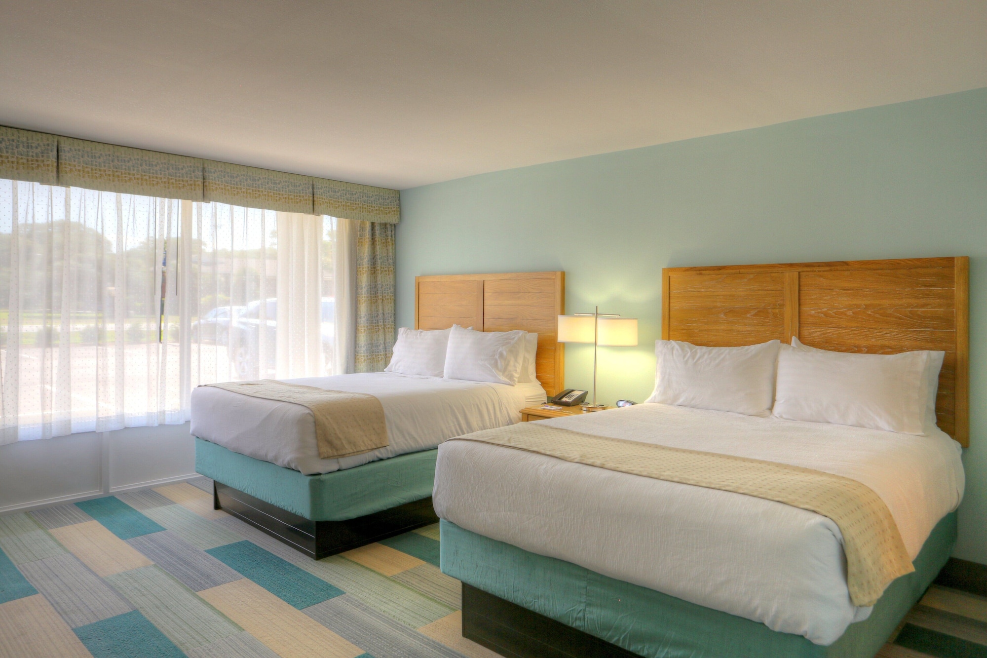 Room, 2 Queen Beds, Partial Ocean View