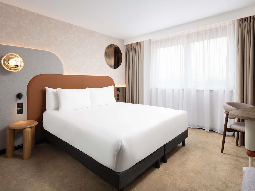 DELUXE, TWIN BEDS