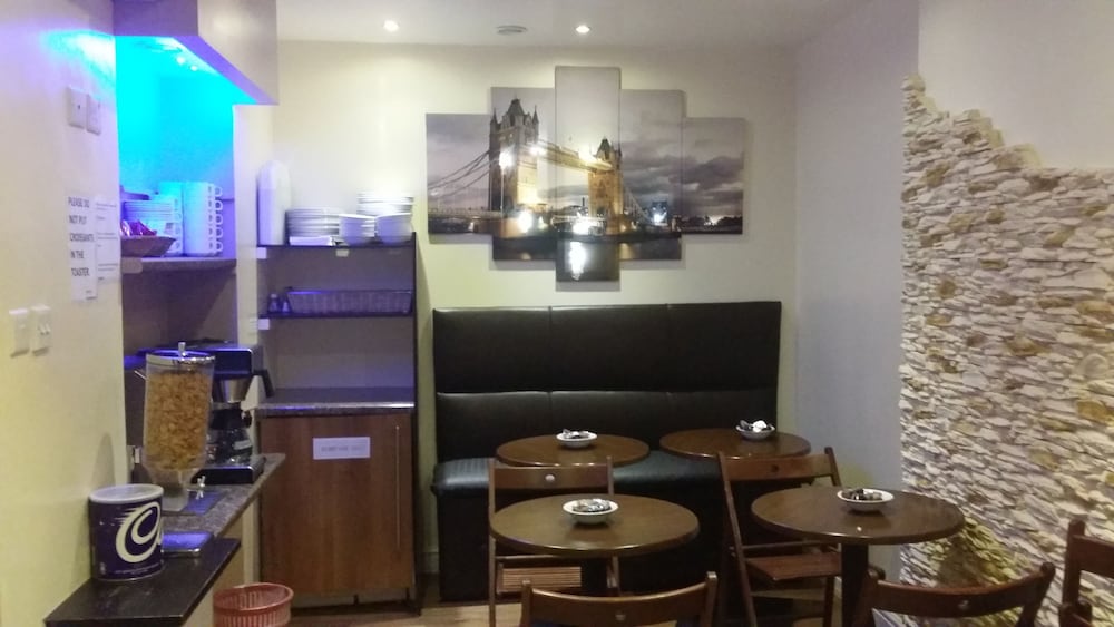 Notting Hill Gate Hotel 28/38
