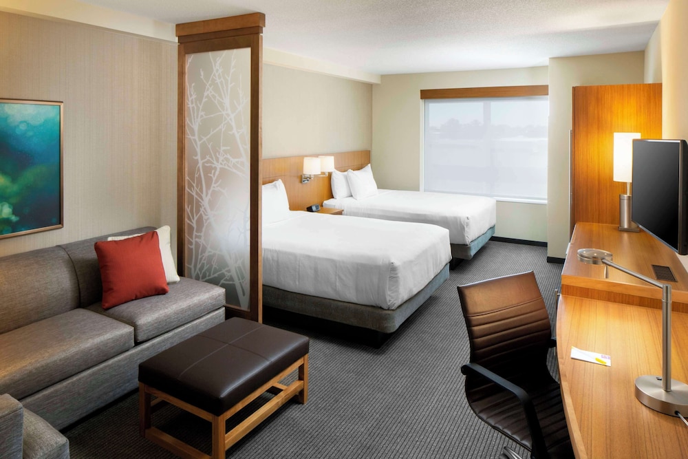 Hyatt Place Sumter/Downtown 14/52