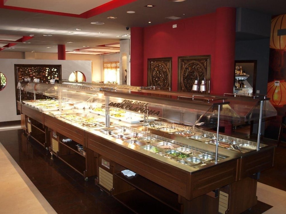 Hotel Dinastia 10/40