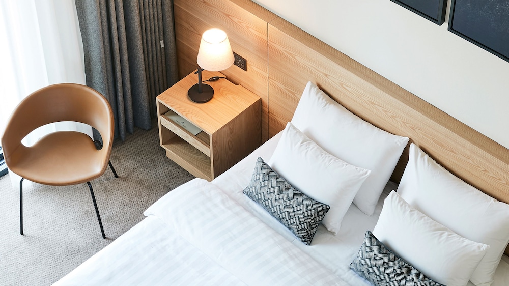 The Suites Hotel Jeju 22/73