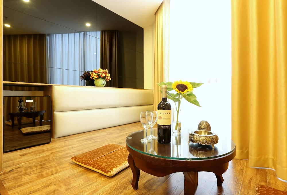 Au Viet Hotel 39/52