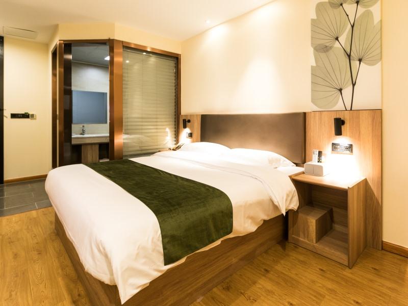 GreenTree Inn Wuxi Jiangyin City Wanda Plaza Tongfu Road Express Hotel 31/49