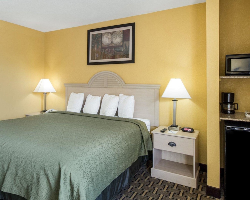 Quality Inn & Suites Corpus Christi Beachside 15/39