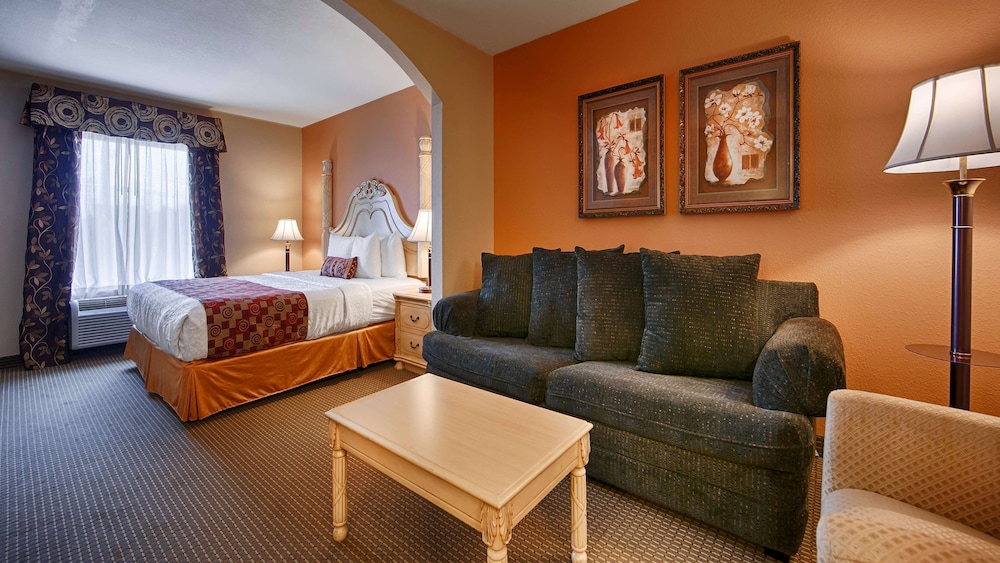 Best Western Plus Bass Hotel & Suites 18/22