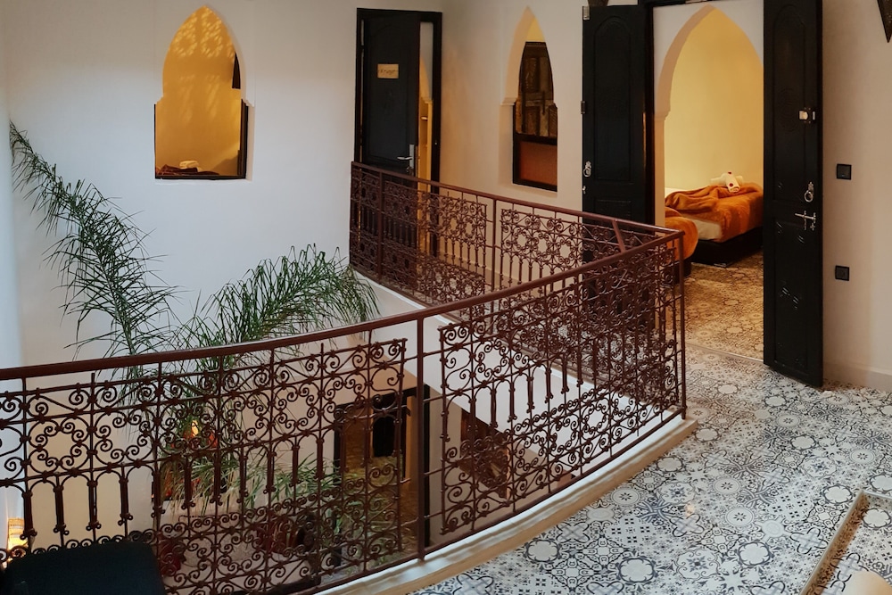 RIAD AFRICA 7/80