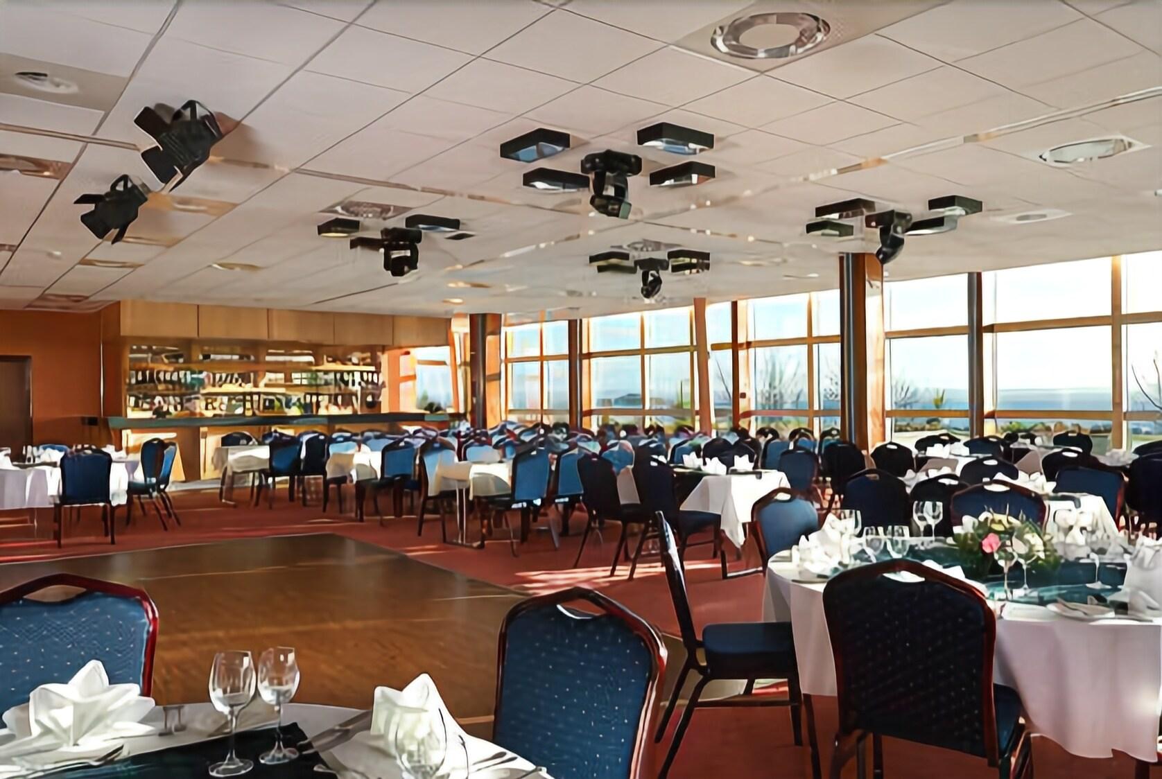 The Bay Hotel 23/39