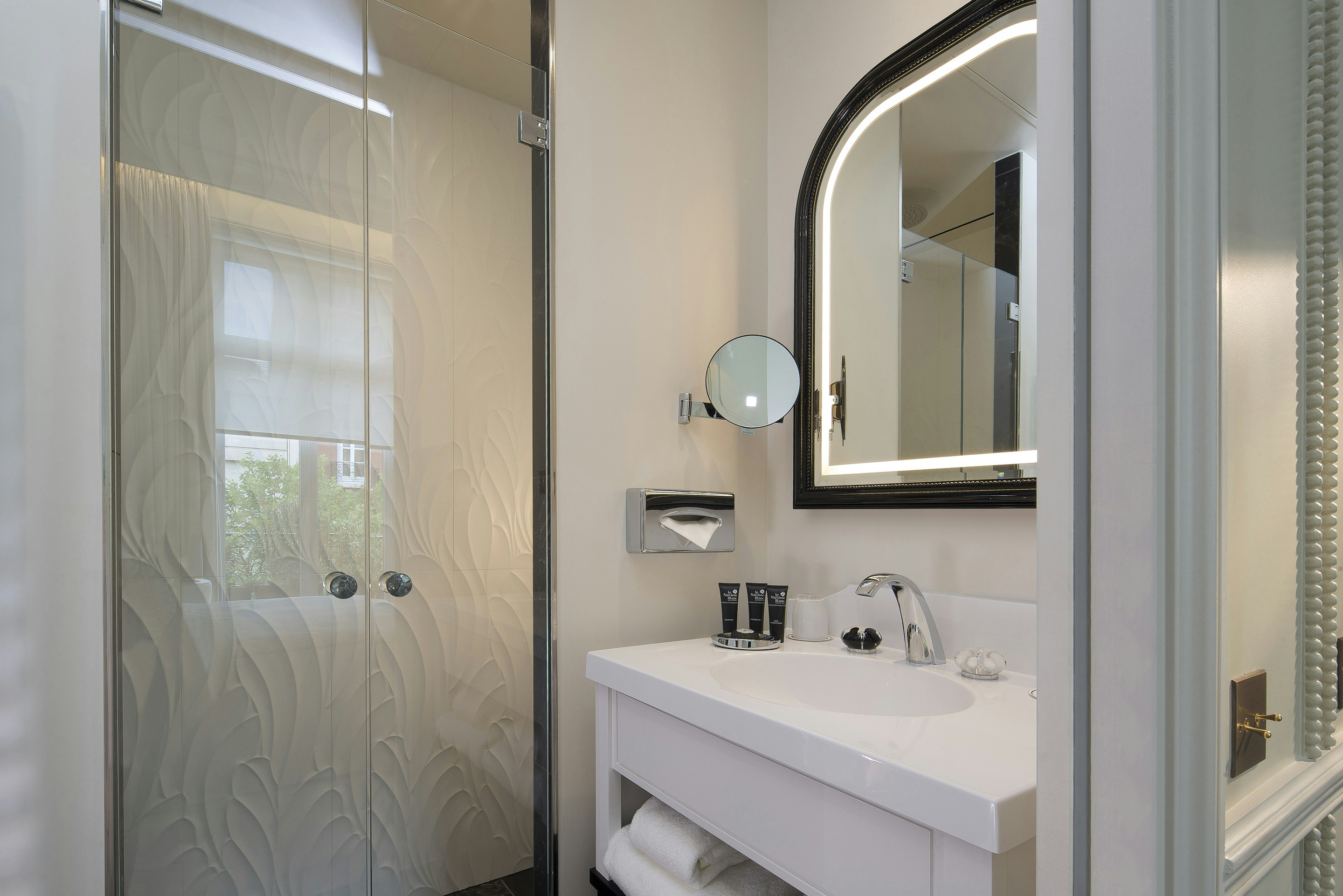 Hotel Le Narcisse Blanc Spa 80/85