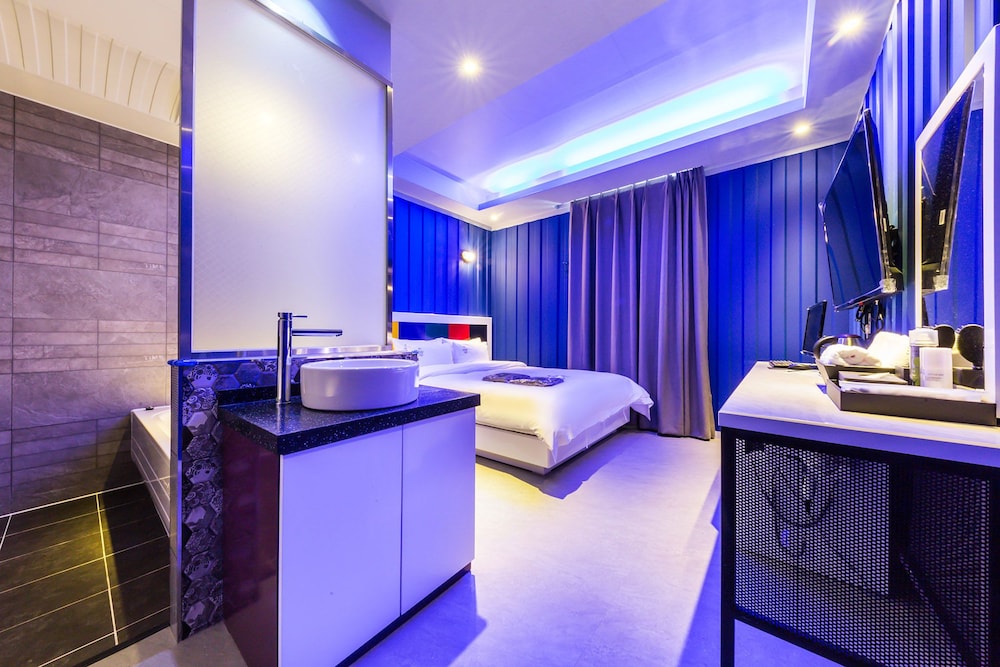 Cheonho La View Luxury Hotel 25/50