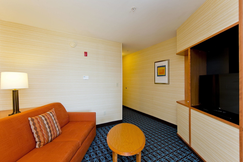 Fairfield Inn Suites Winchester 30/45