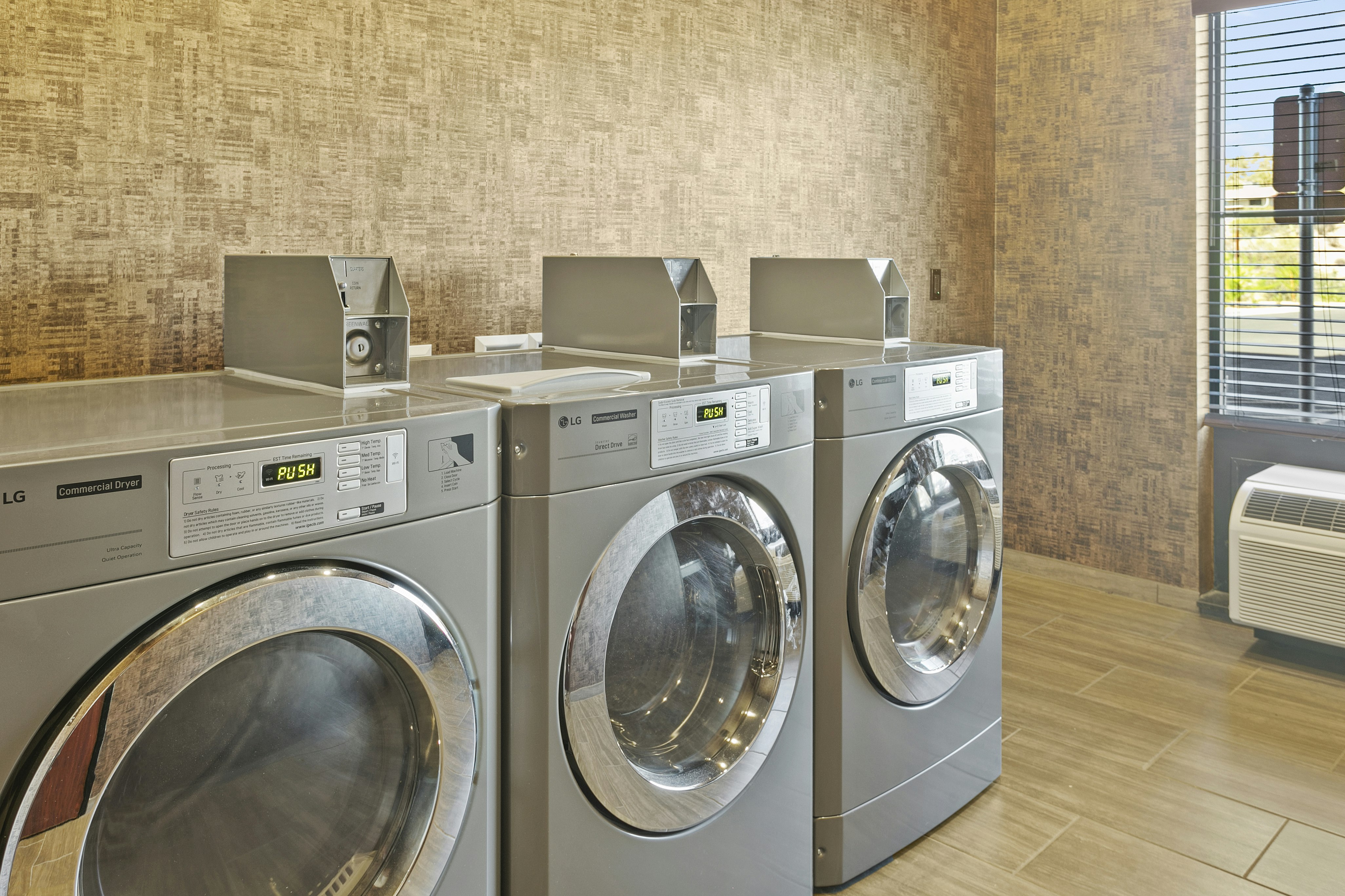 Cobblestone Hotel & Suites - Wickenburg 20/50