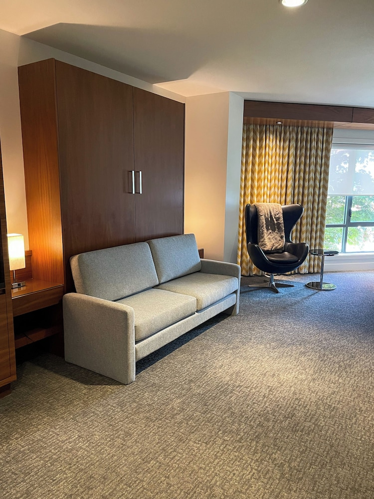 Qualicum Beach Inn 47/70
