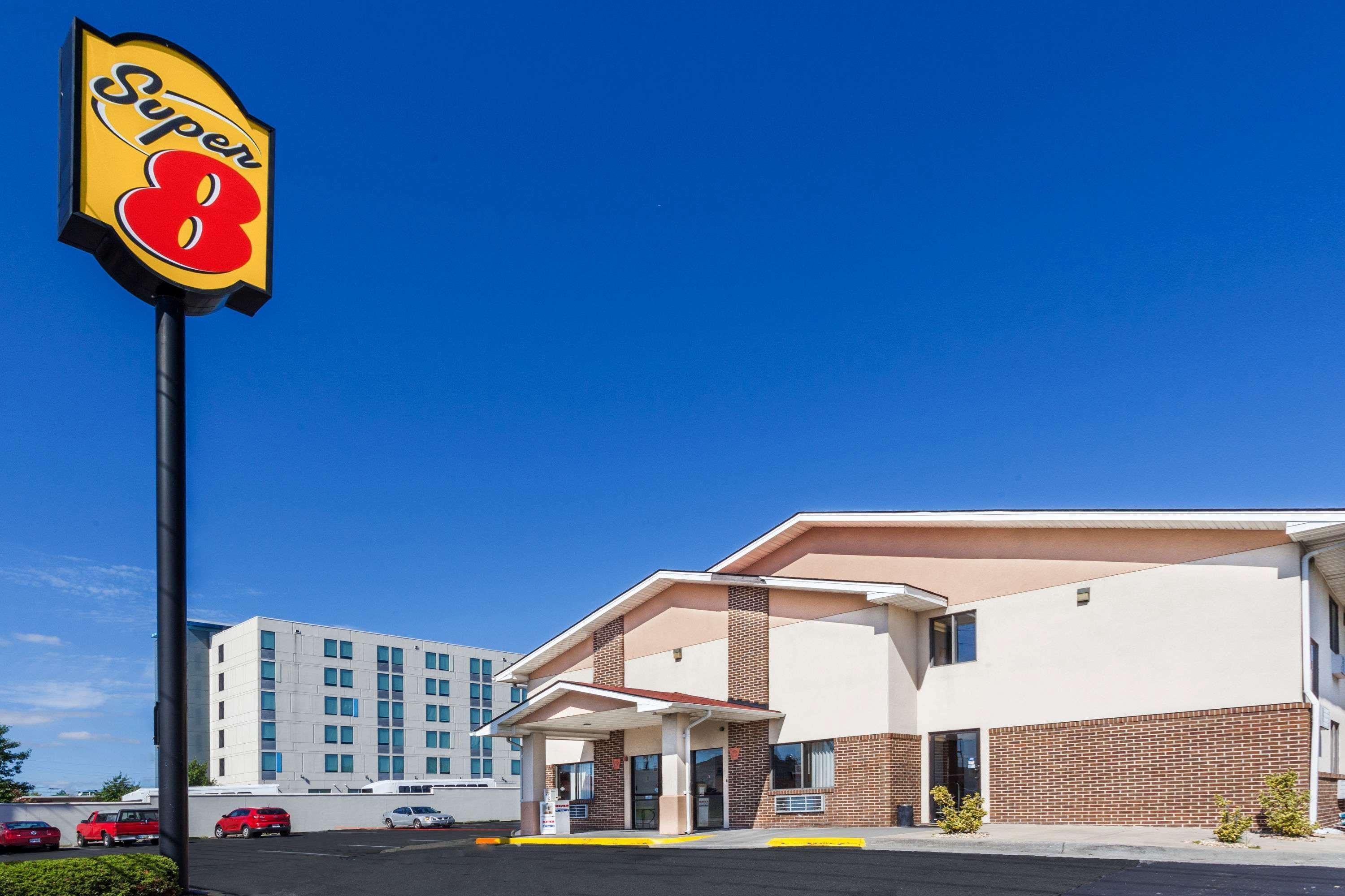 Super 8 by Wyndham Winchester VA 2/16
