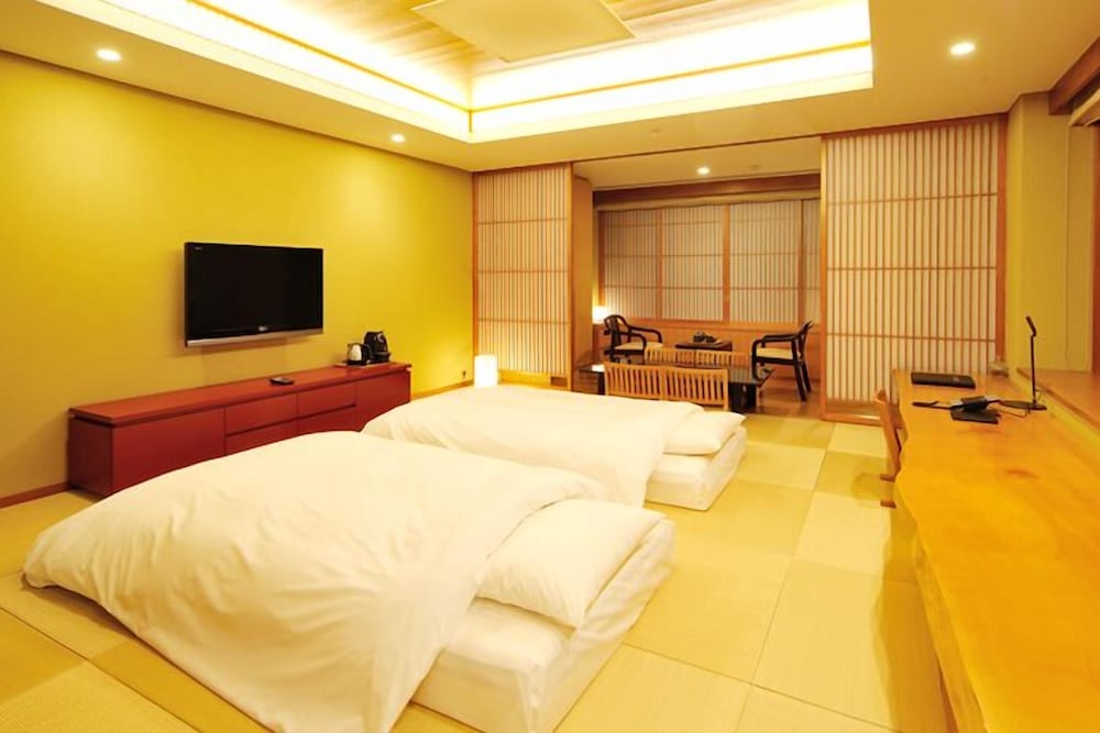 DELUXE, MOUNTAIN VIEW, TATAMI