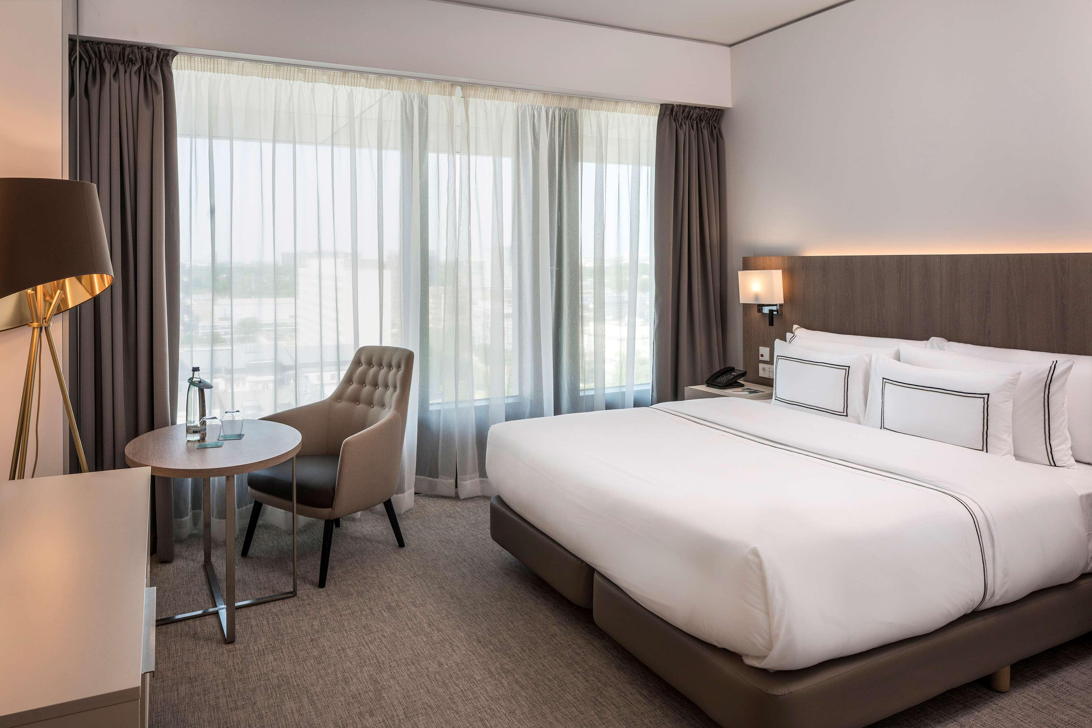Melia, Premium