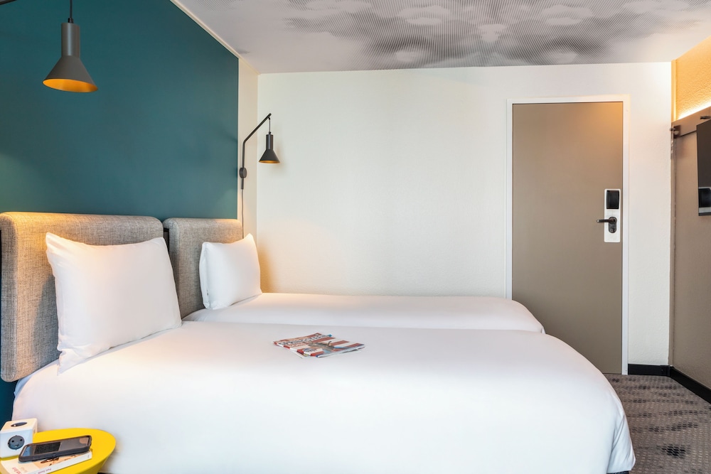 Ibis Paris Coeur d Orly Airport Hotel 25/66
