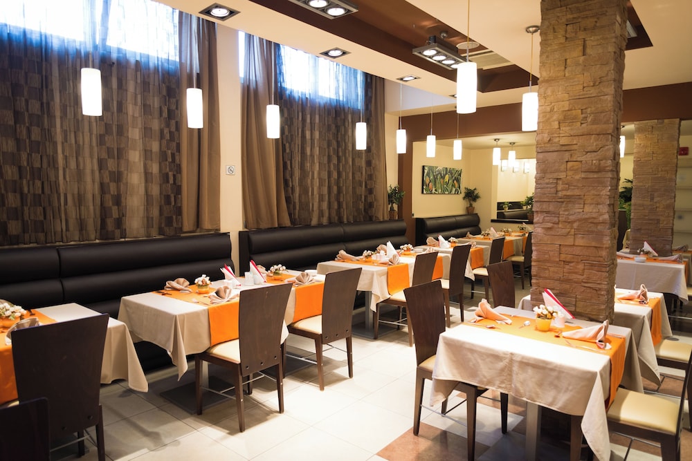 Vigor Hotel 40/50