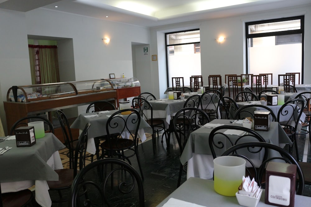 Hotel Italia 47/51