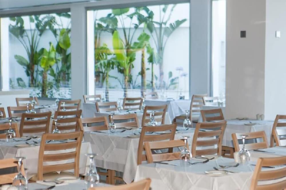Vrissaki Beach Hotel 35/50