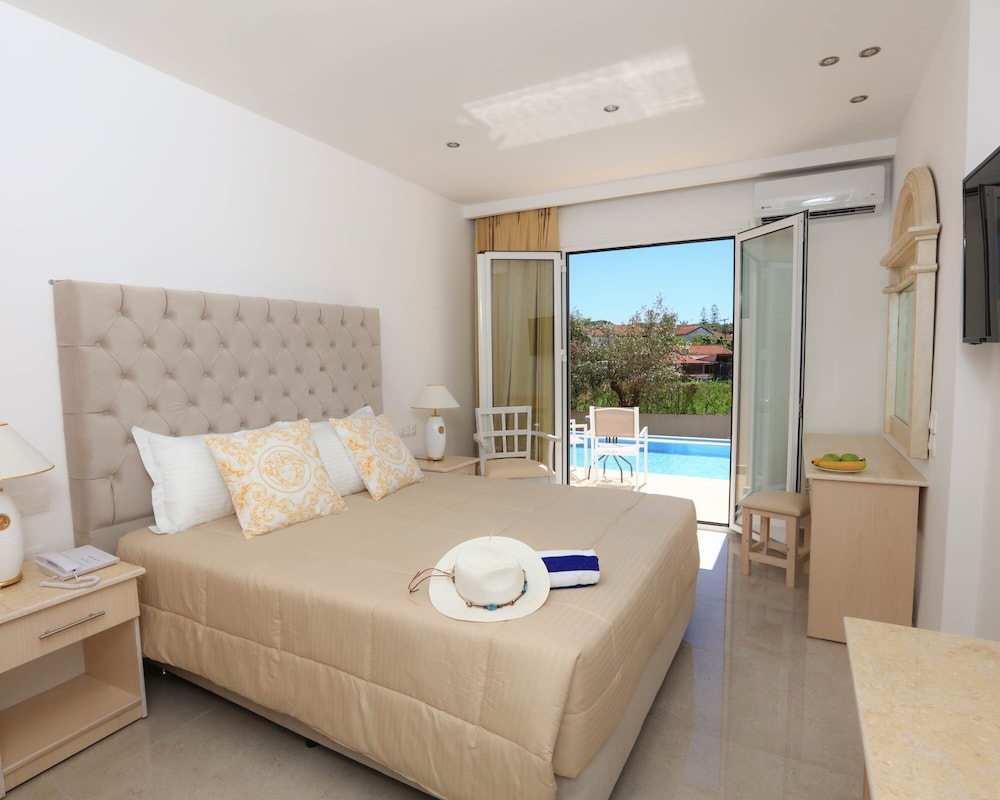 Cavomarina Beach Hotel - Adults Only 20/62