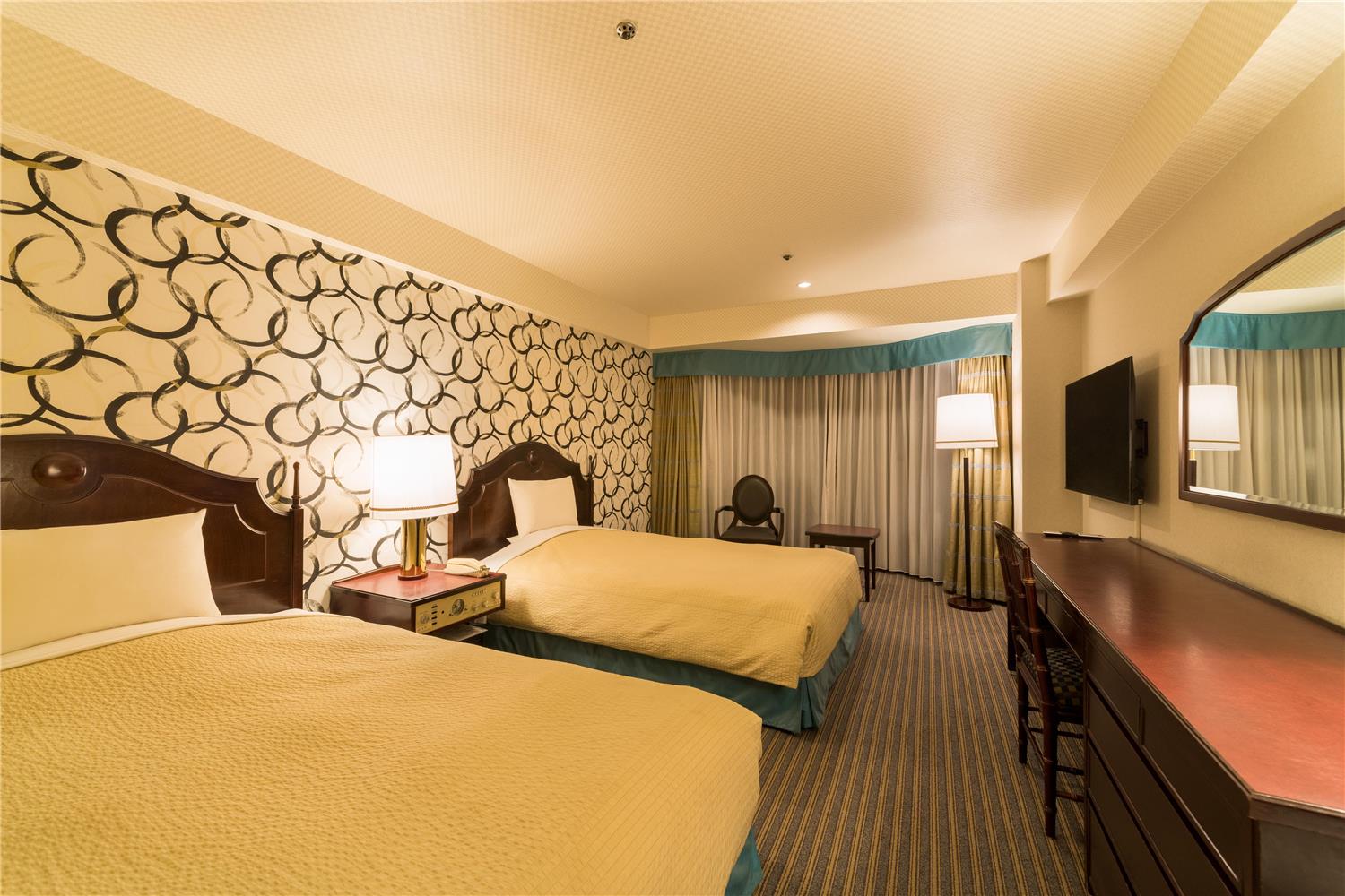Rose Hotel Yokohama, WorldHotels Distinctive 12/40