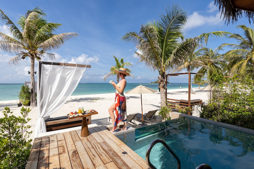 Irene Pool Villa Koh Lipe 32/51