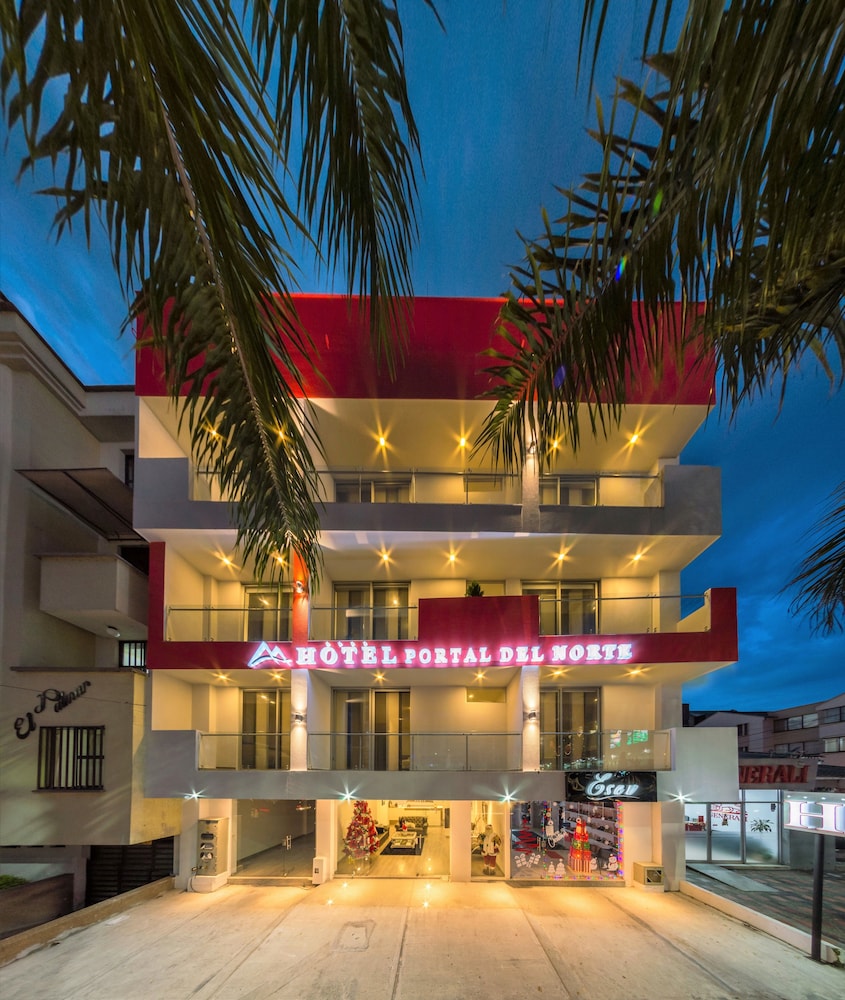 Hotel Portal Del Norte By BlueBay 3/61