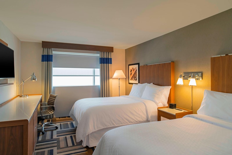 FOUR POINTS BY SHERATON MIDLAND 7/30