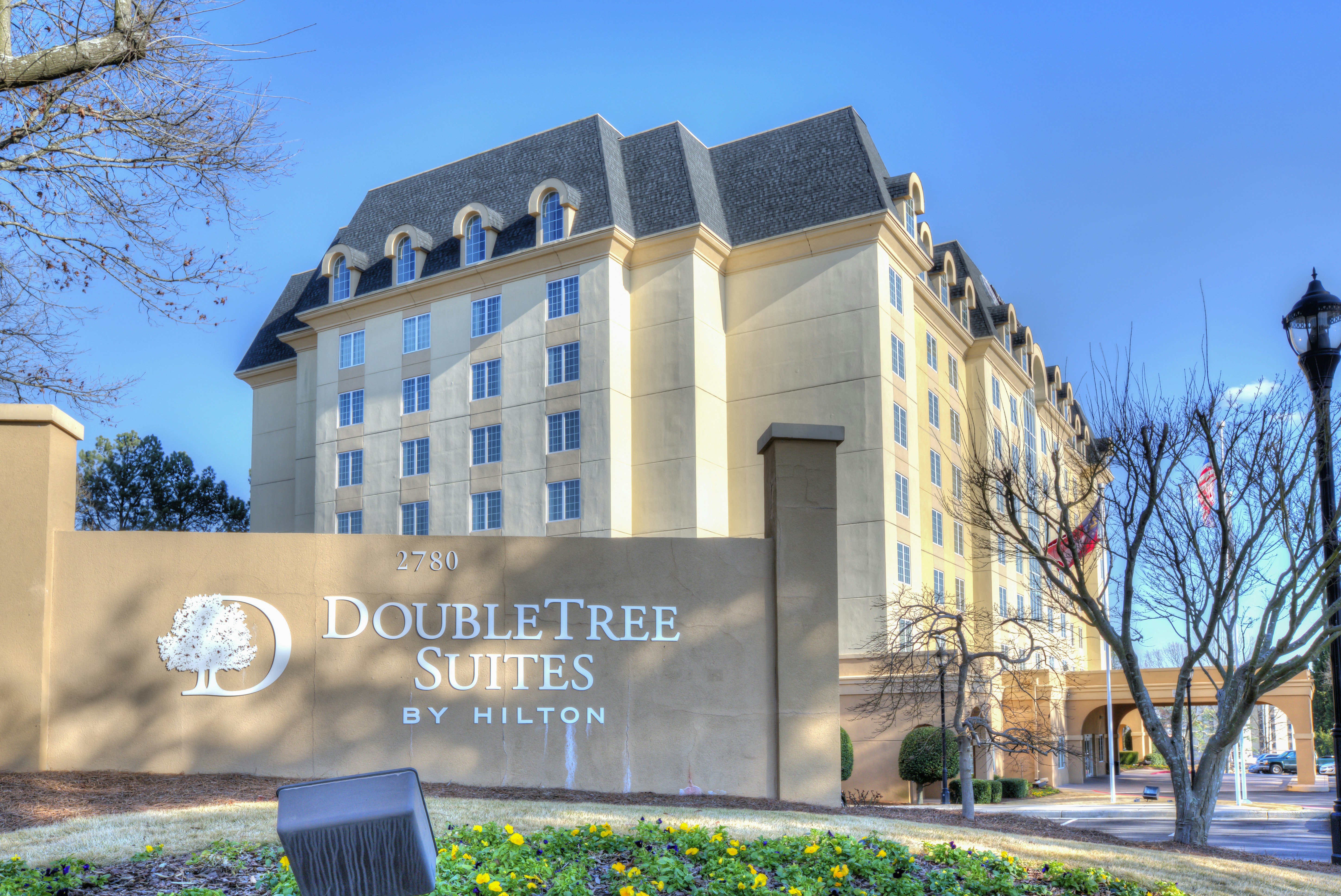 Doubletree Suites by Hilton at The Battery Atlanta 6/81