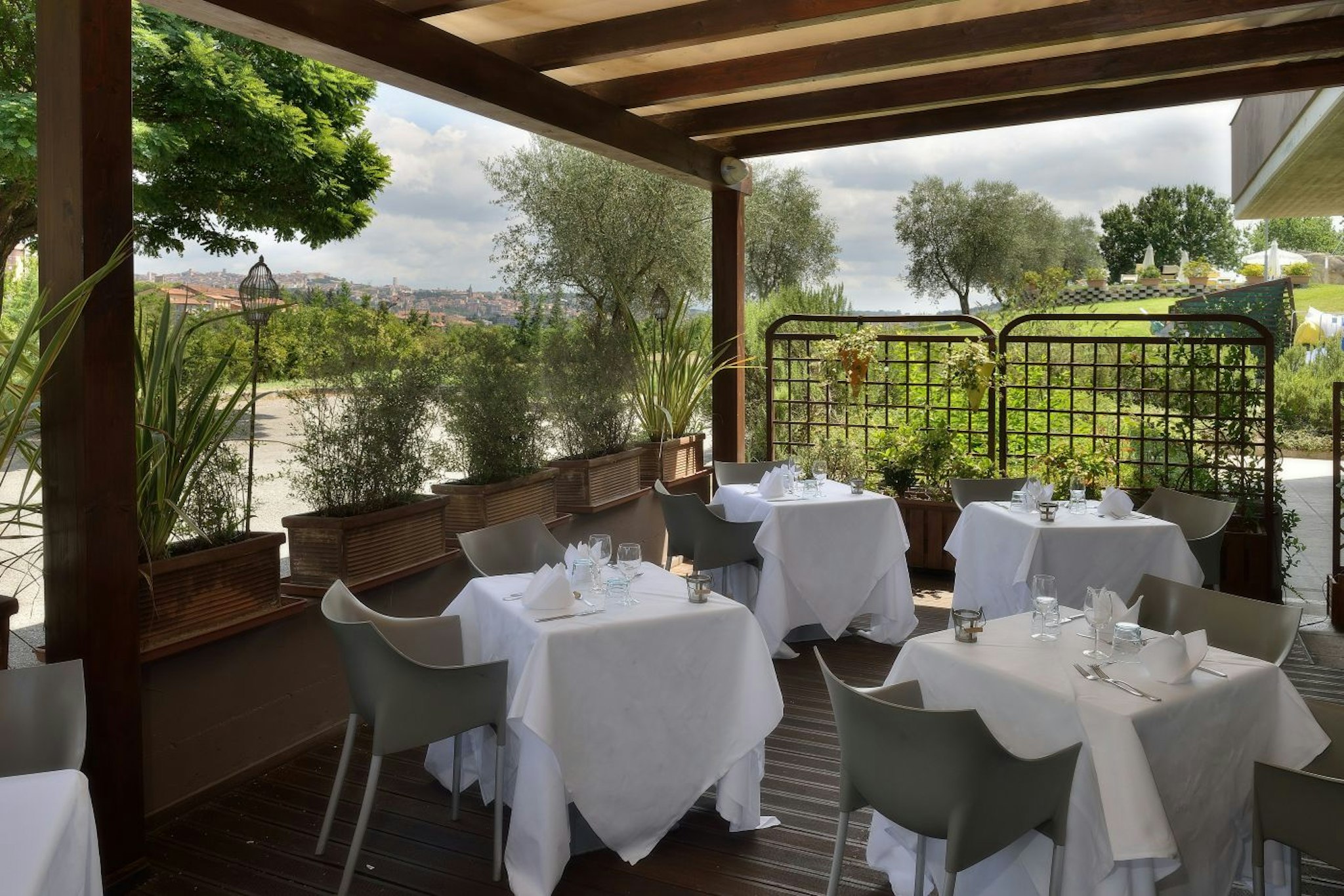 La Meridiana Bleisure Hotel 36/50