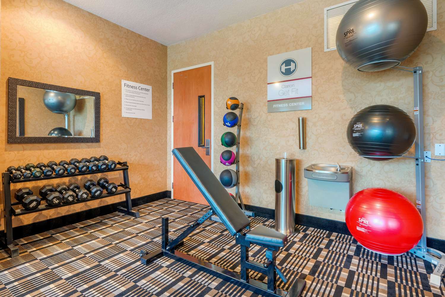 Clarion Inn Ormond Beach at Destination Daytona 4/15