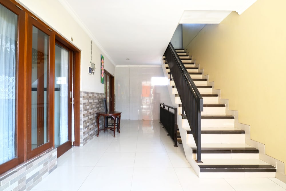 Rena Segara House 33/50