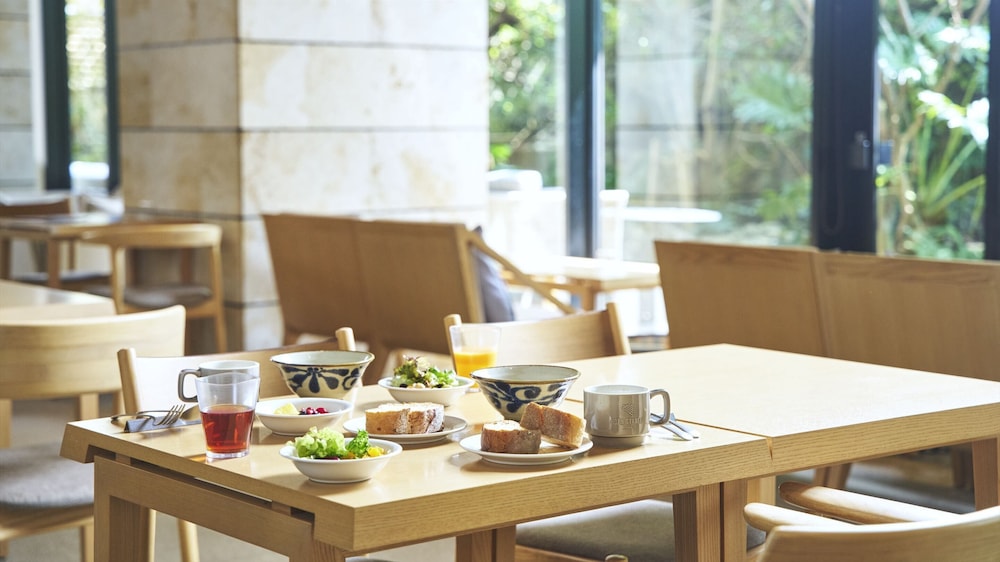 Hotel Strata Naha 35/50