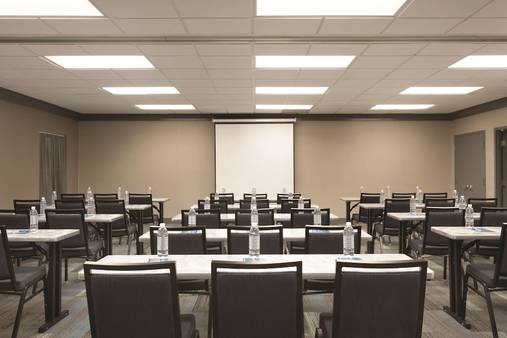 Hyatt House Miami Airport 31/37