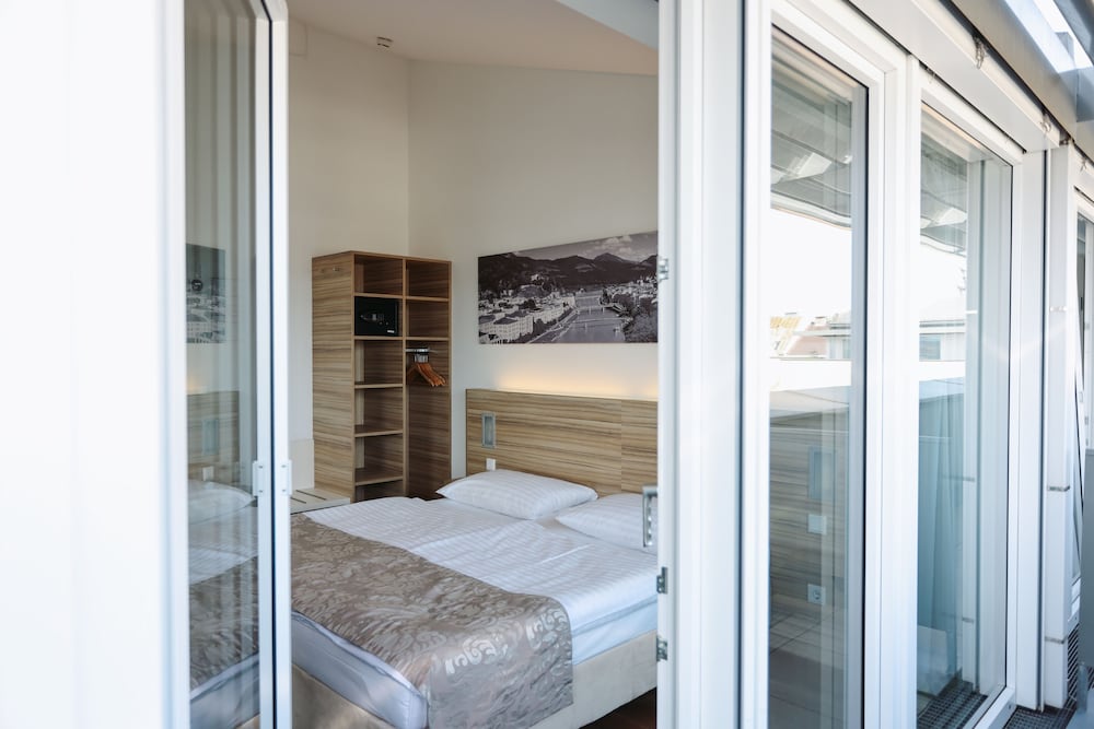 Altstadt Hotel Hofwirt Salzburg 46/89